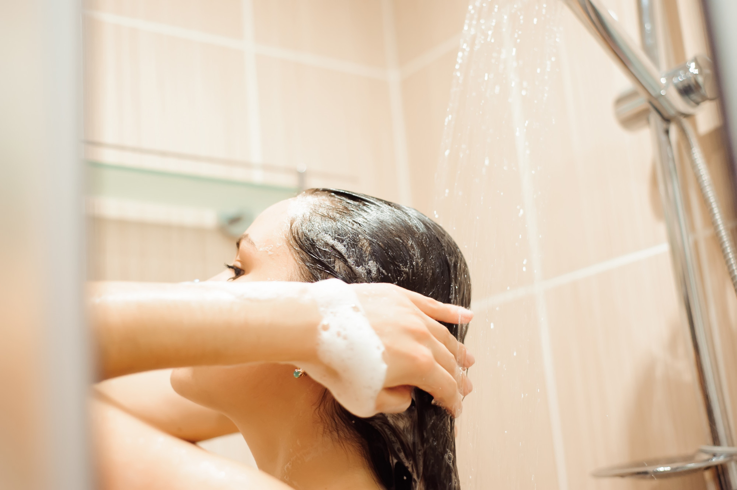 Chauffe-eau électrique de 100 l : des pièces garanties 2 ans