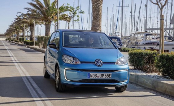 Volkswagen e-up : quelle borne de recharge choisir ? - IZI by EDF